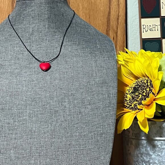 Elegant Red Heart Pendant Necklace #JW7 - Picture 1 of 4
